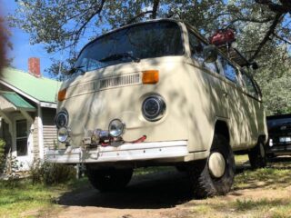 Ducky, the overlanding bus